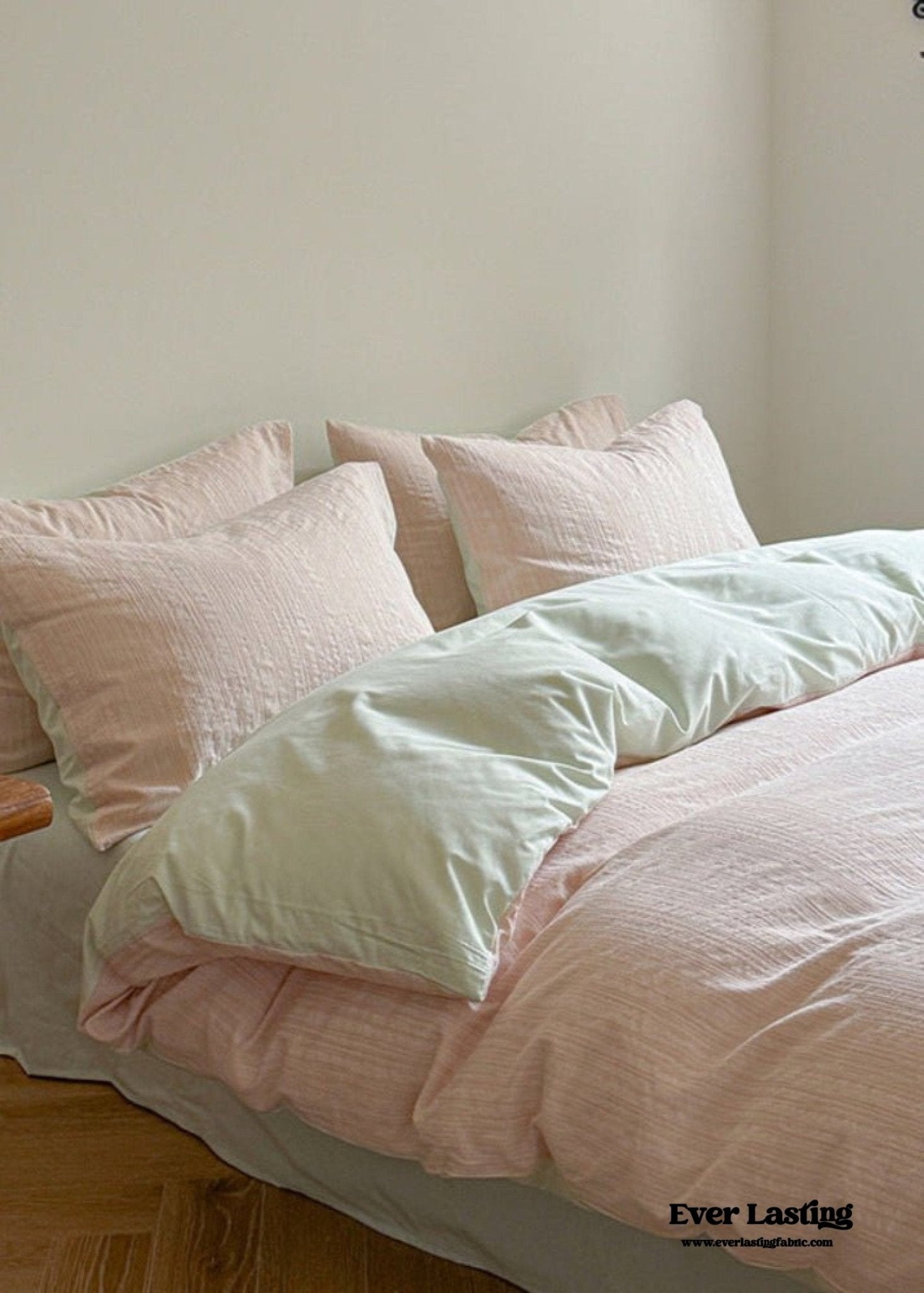 Emma Duo Striped Jacquard Bedding Set / Cream