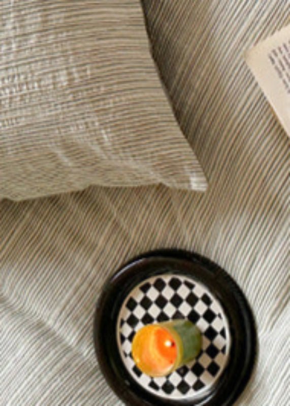 Emma Duo Striped Jacquard Bedding Set / Black