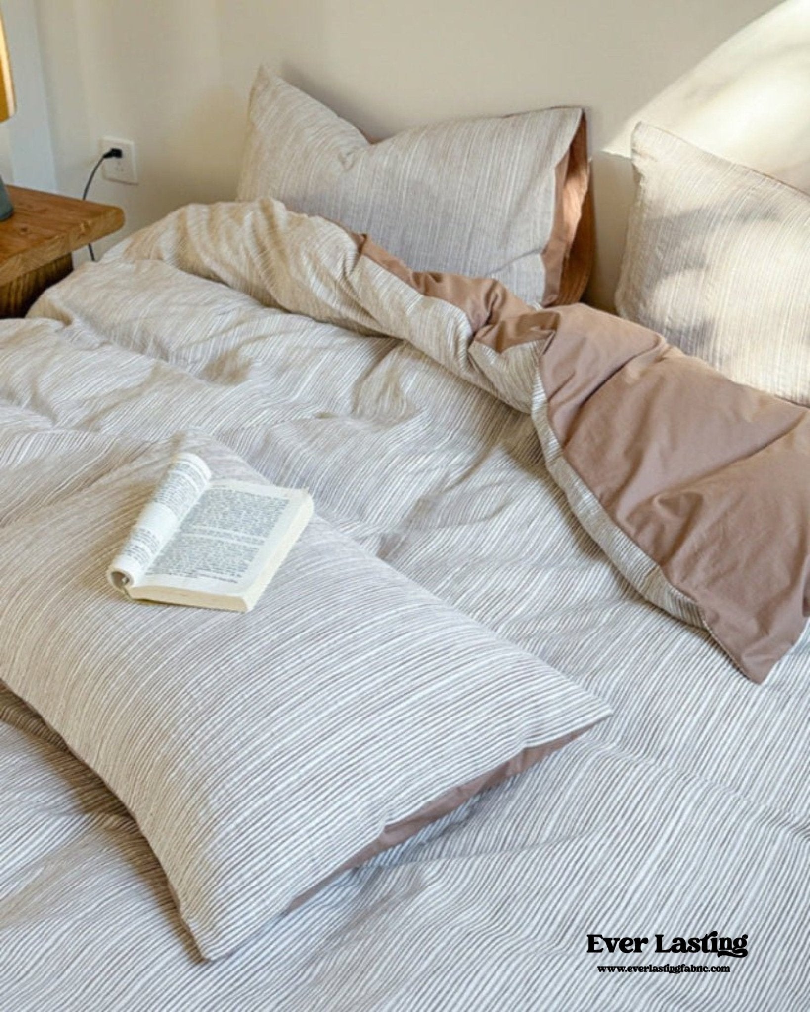 Emma Duo Striped Jacquard Bedding Set / Light Purple