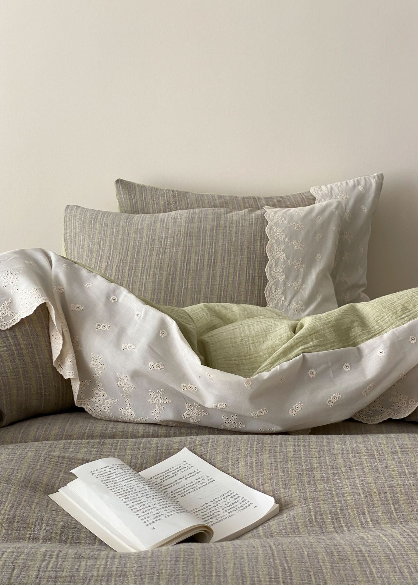 Florence Lace Double Gauze Striped Bedding Set / Brown
