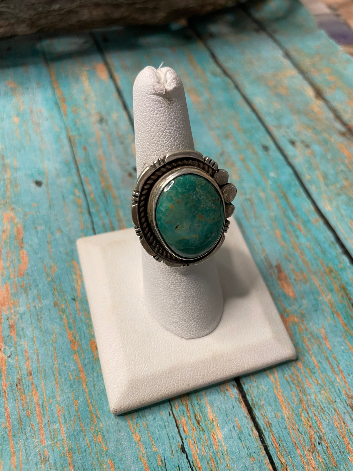 Old Pawn Handcrafted Sterling Silver & Turquoise Ring Size 6.5
