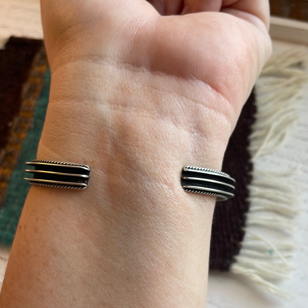 Handcrafted Purple Spiny And Sterling Silver Cuff Bracelet Signed