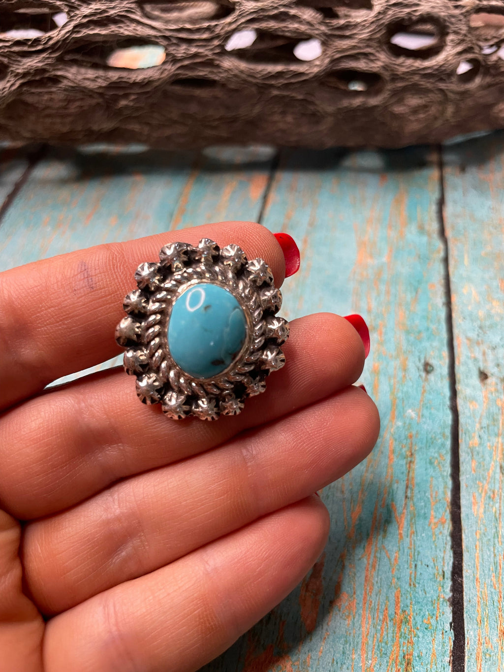 Old Pawn Handcrafted Sterling Silver & Turquoise Ring Size 7.5