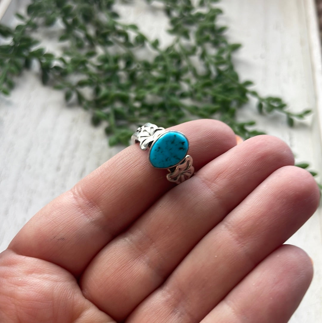 Handcrafted Sterling Silver Single Stone Turquoise Twisted Band Ring