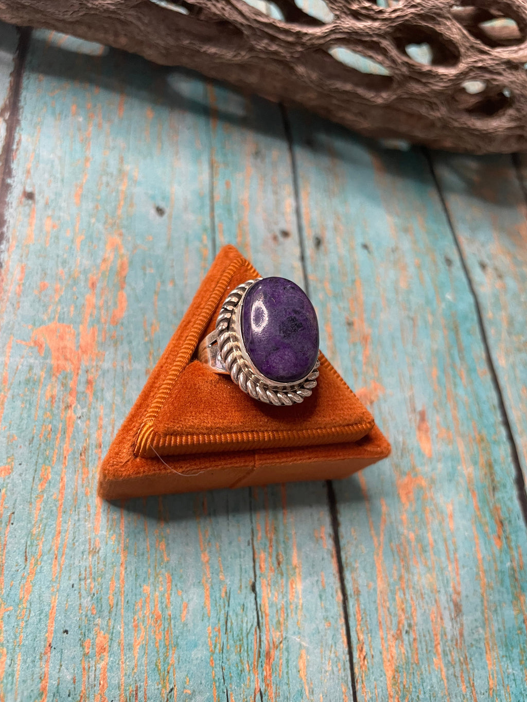 Old Pawn Handcrafted Sterling Silver & Charorite Ring Size 7.5