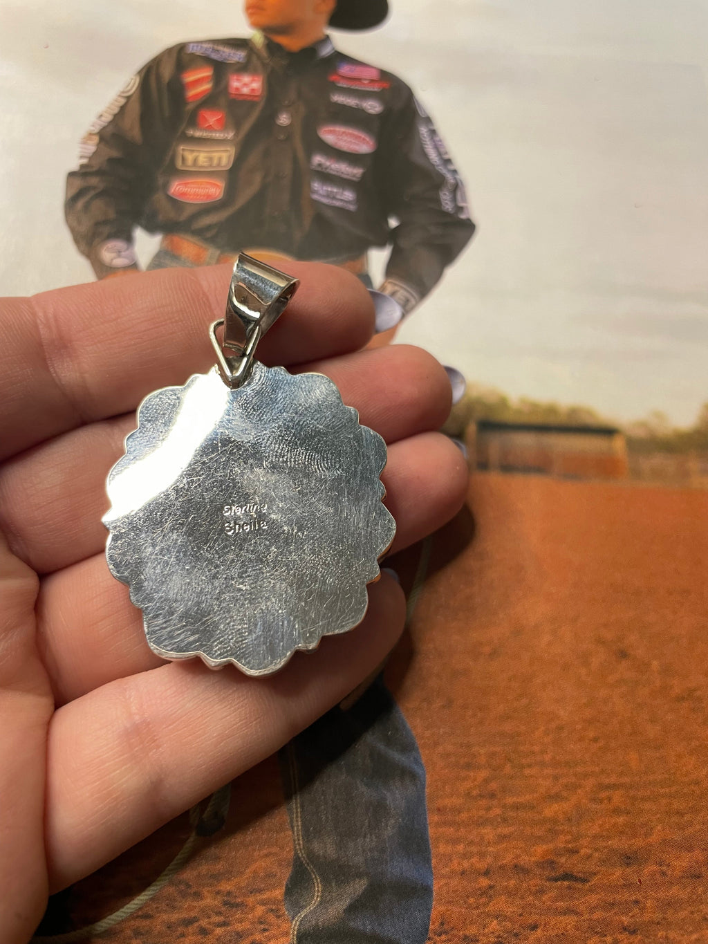Handcrafted Queen Pink Conch Shell And Sterling Silver Pendant Signed Sheila 10 Petals