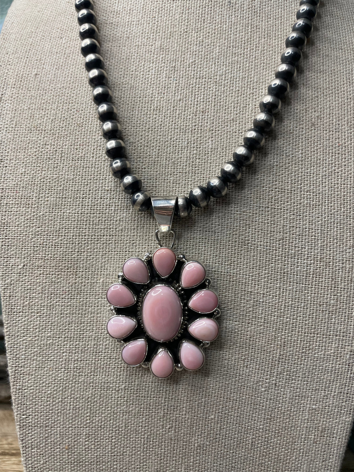Handcrafted Queen Pink Conch Shell And Sterling Silver Pendant Signed Sheila 10 Petals
