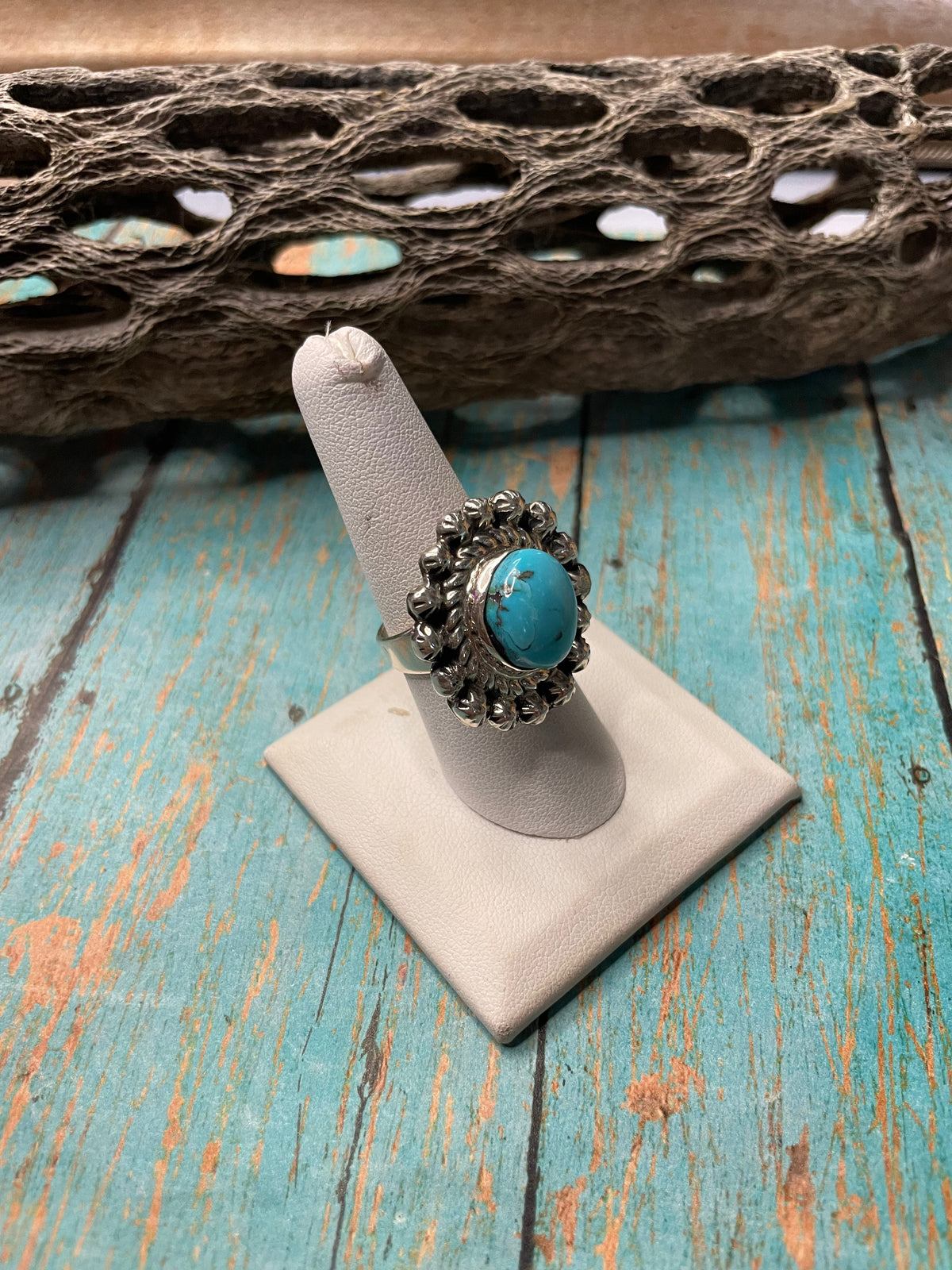 Old Pawn Handcrafted Sterling Silver & Turquoise Ring Size 7.5