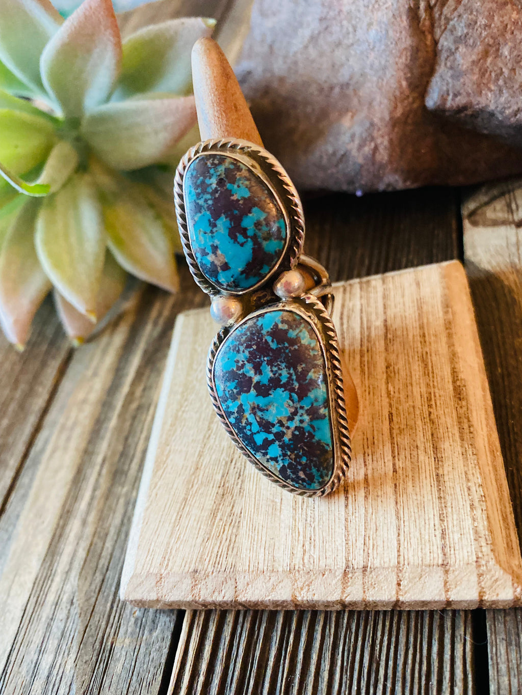 Handcrafted Kingman Turquoise & Sterling Silver Ring Size 6.5