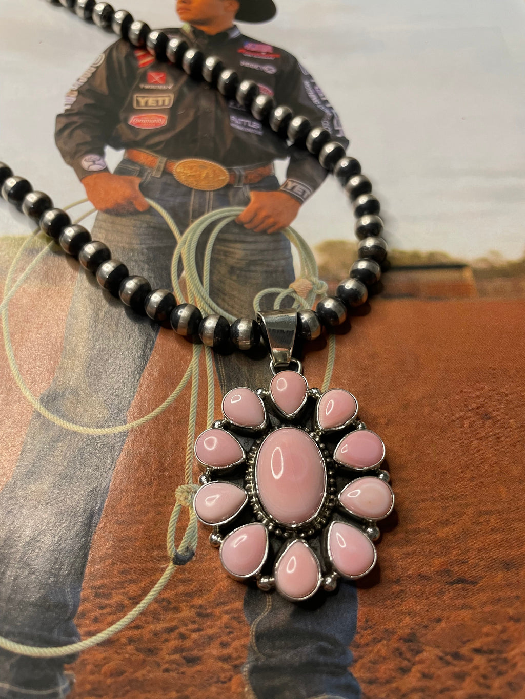 Handcrafted Queen Pink Conch Shell And Sterling Silver Pendant Signed Sheila 10 Petals