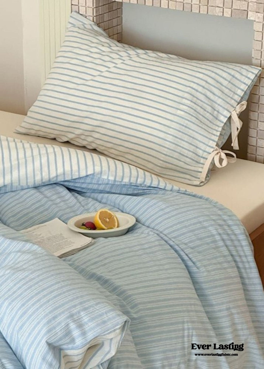 Josie Bow Tied Striped Bedding Set / Cream