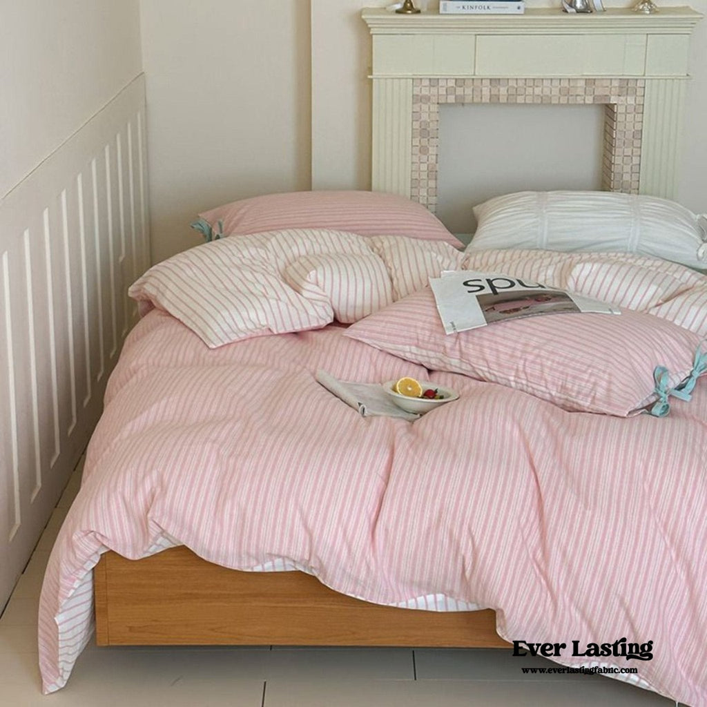 Josie Bow Tied Striped Bedding Set / Cream