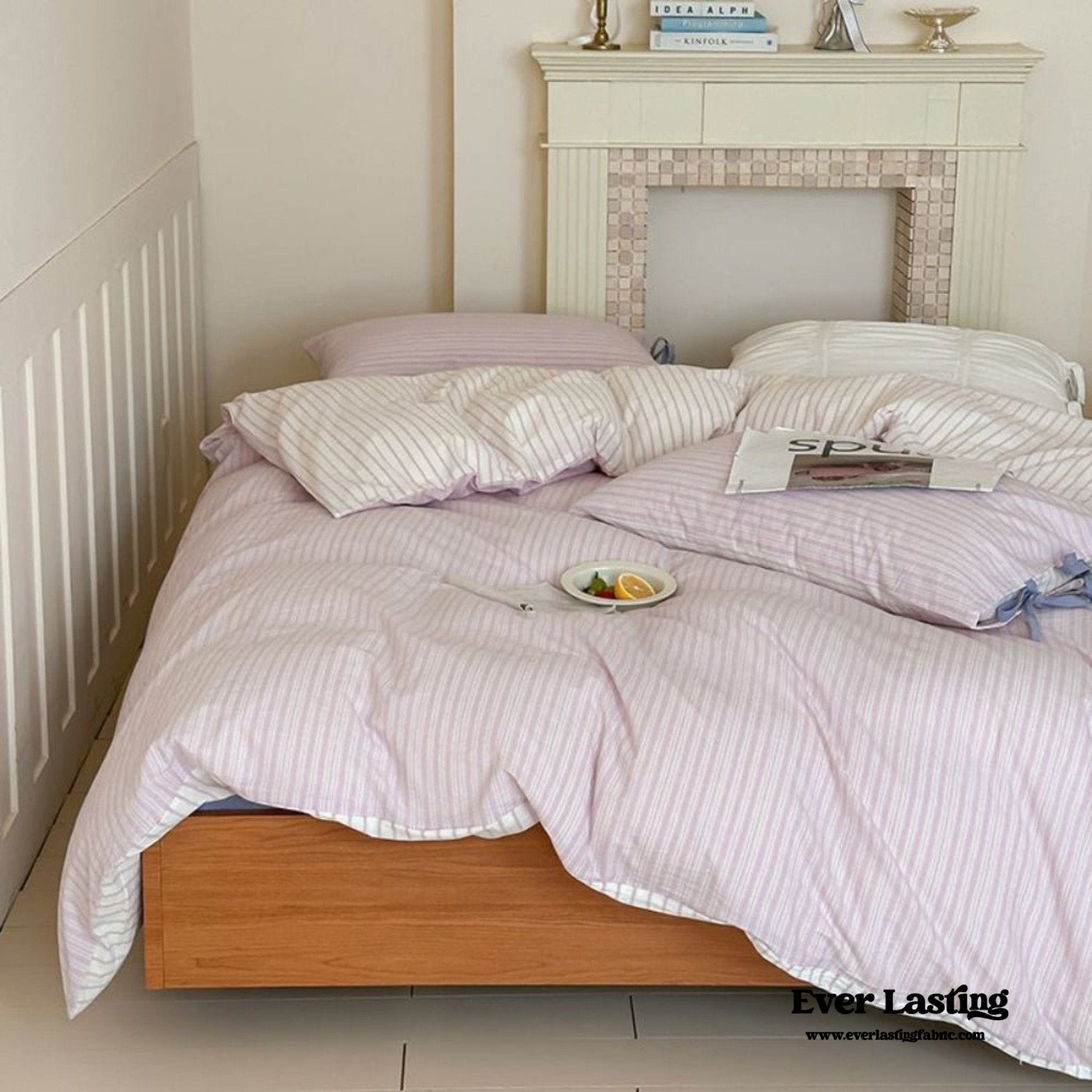 Josie Bow Tied Striped Bedding Set / Cream