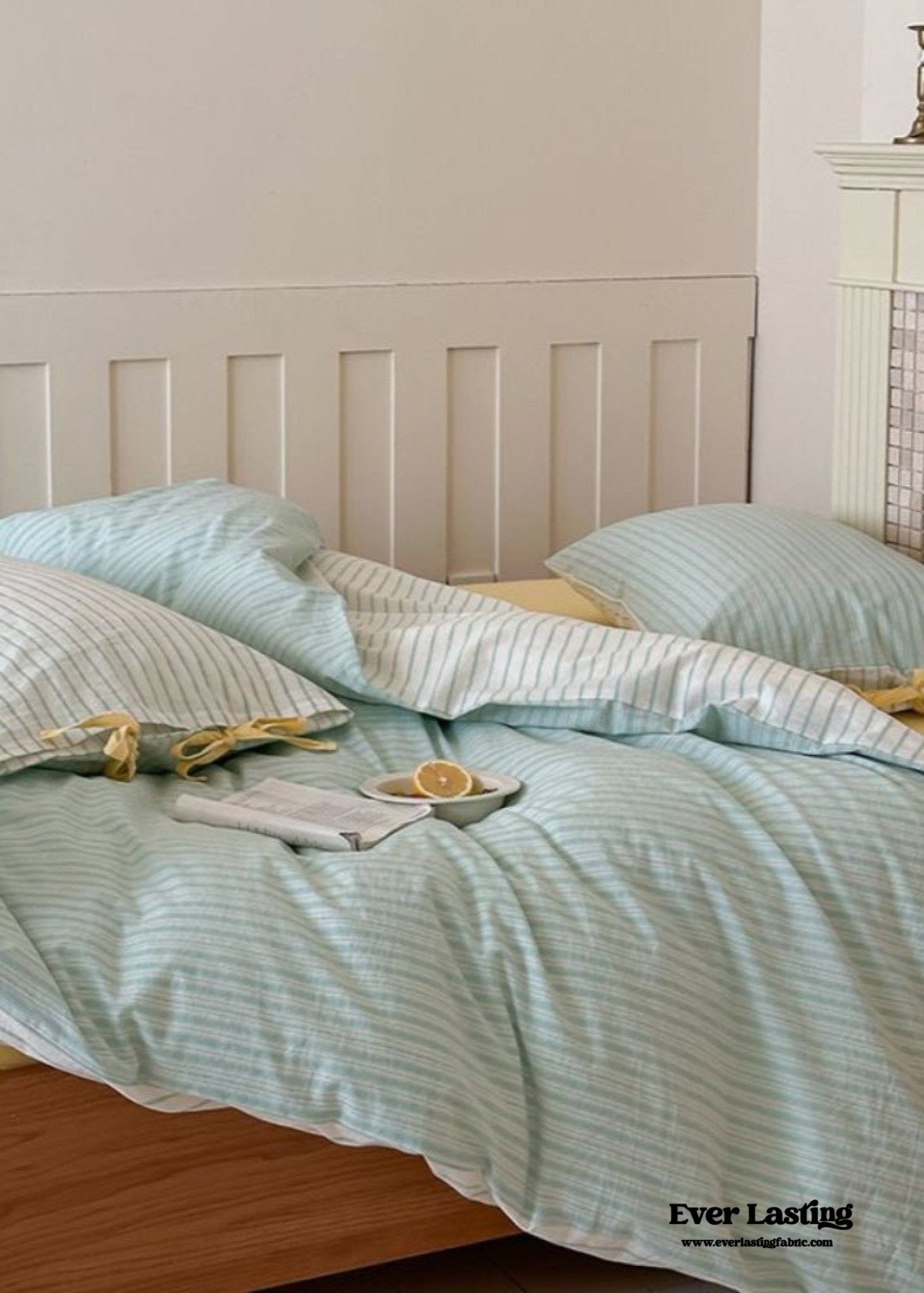 Josie Bow Tied Striped Bedding Set / Pink
