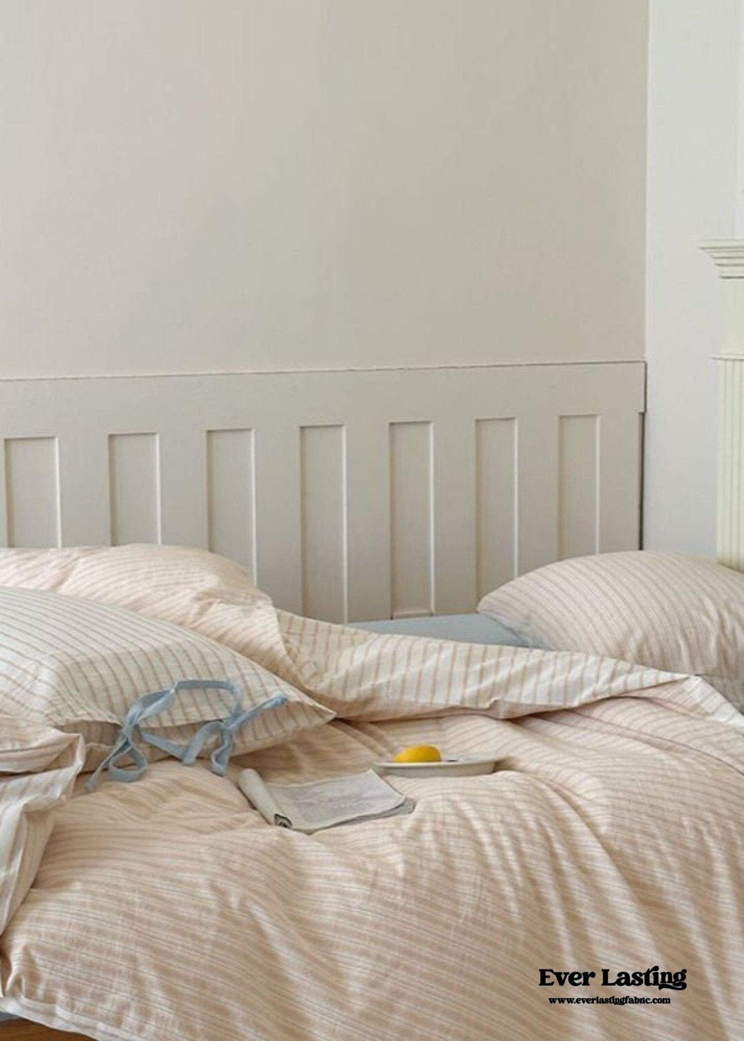 Josie Bow Tied Striped Bedding Set / Pink