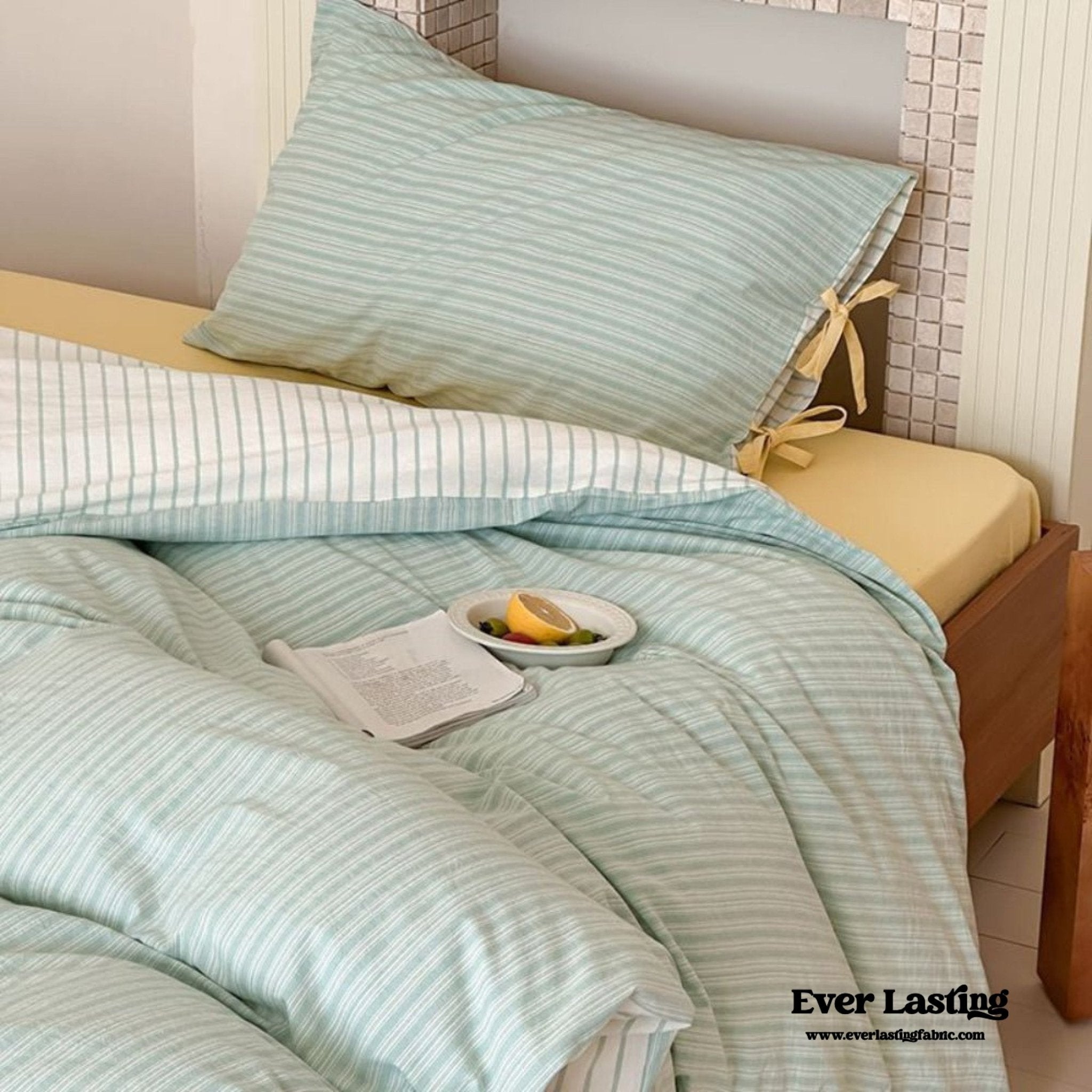 Josie Bow Tied Striped Bedding Set / Purple