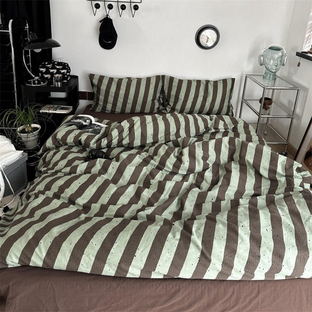 Liam Striped Bedding Set / Beige