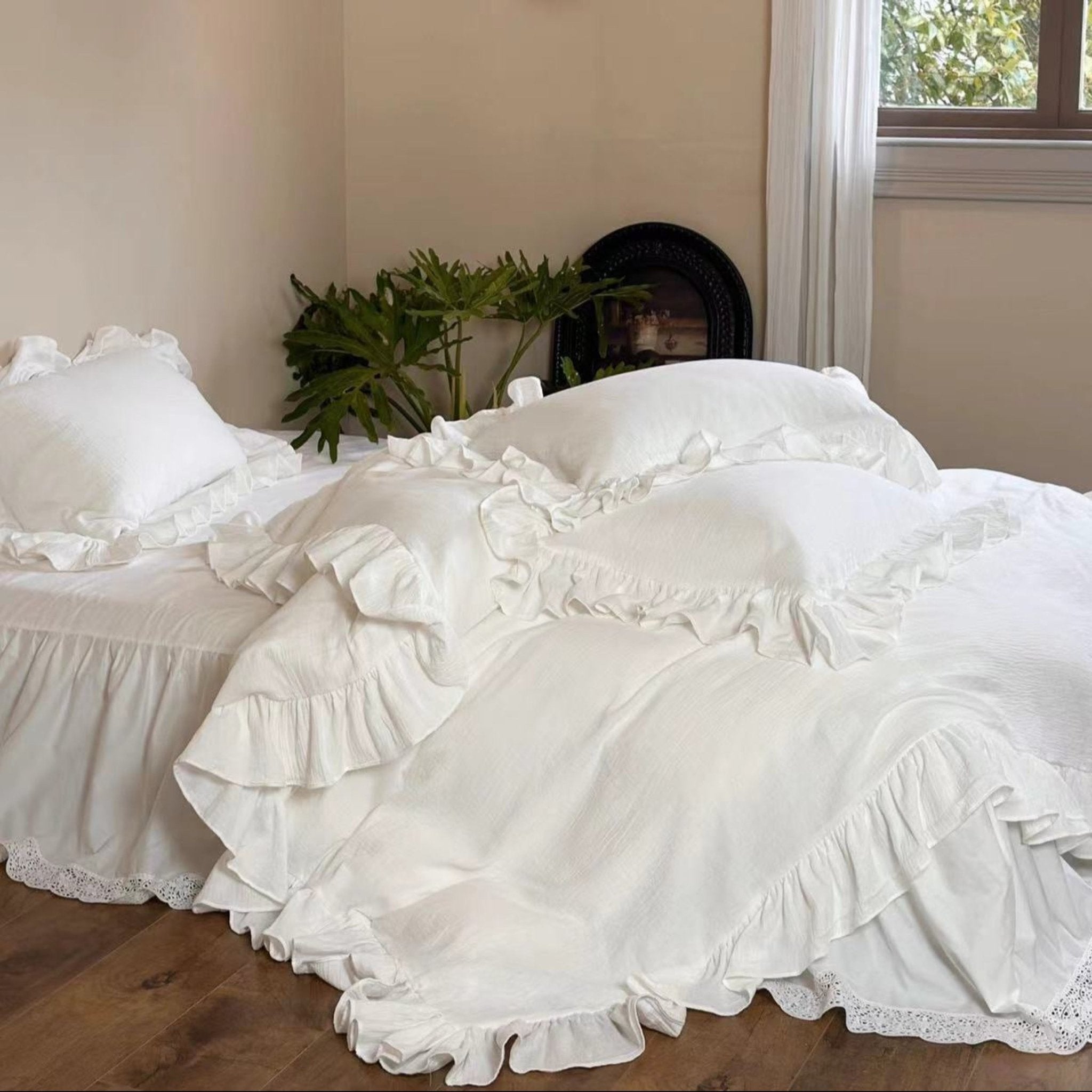 Liliane Elegant Ruffle Double Gauze Bedding Set / French Simple
