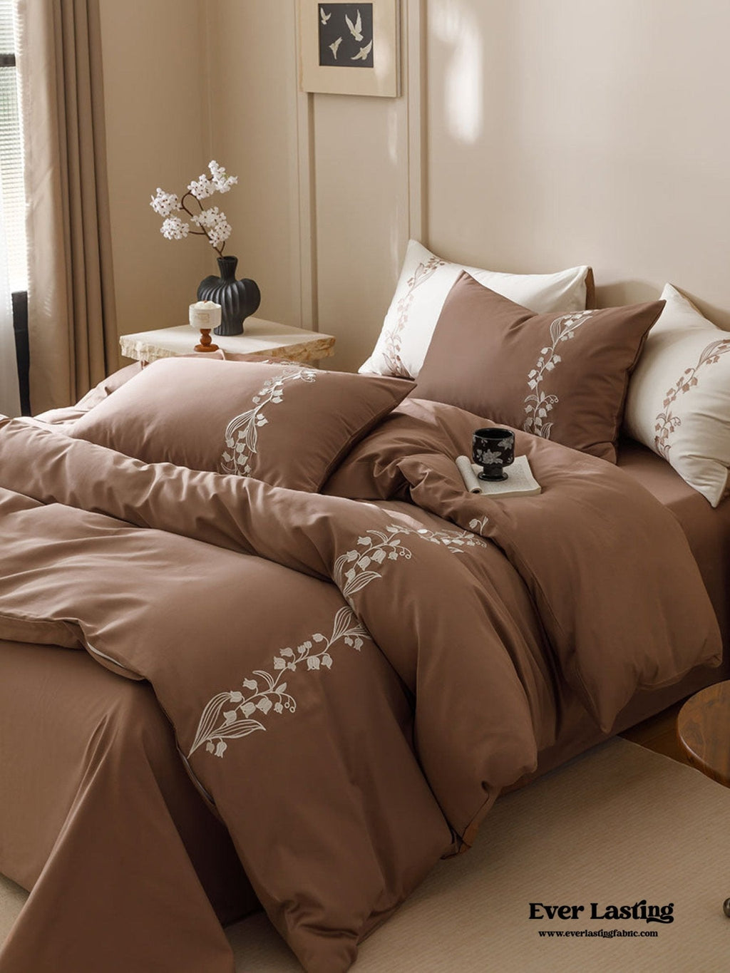 Lily of the Valley Embroidered Silky Bedding Set / Green