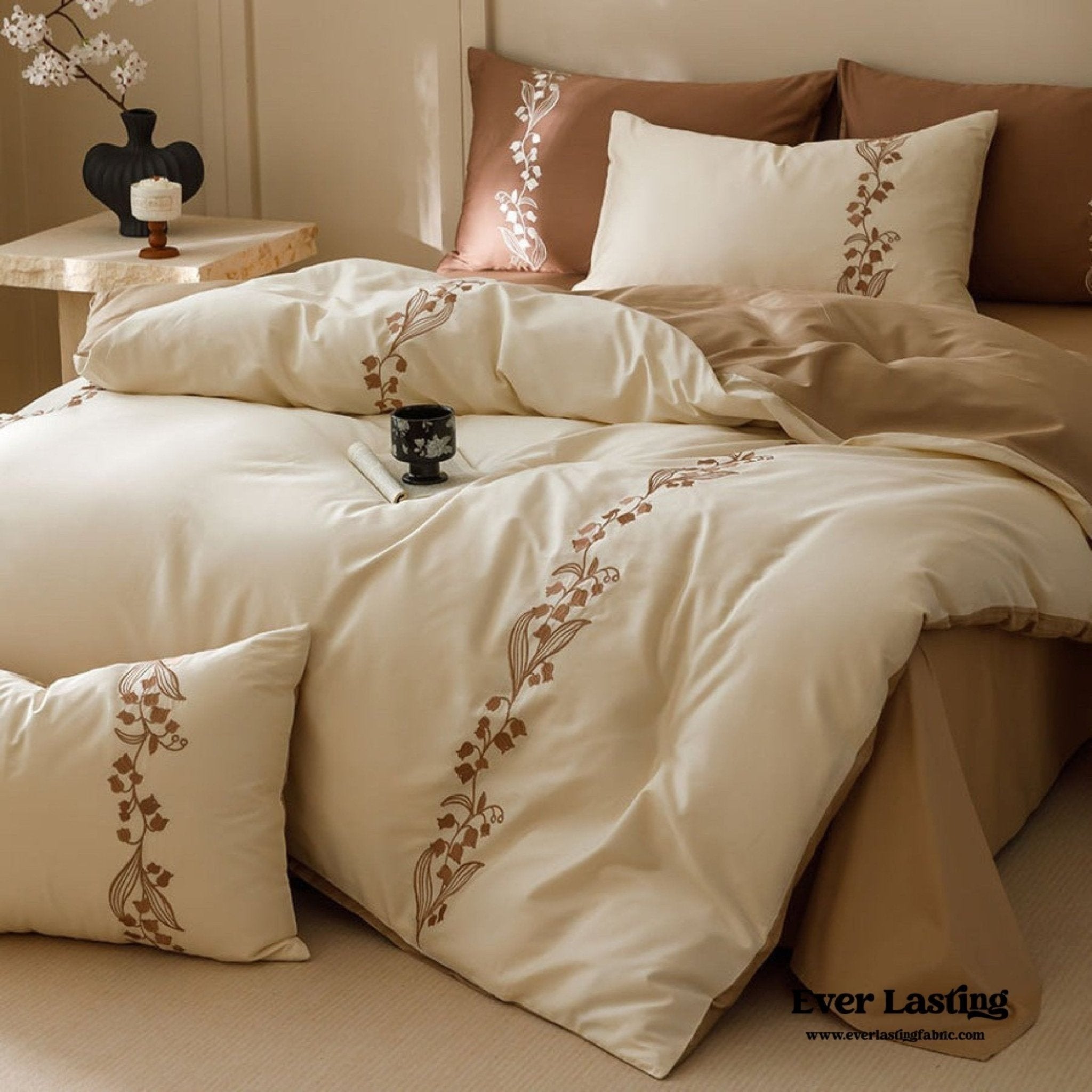 Lily of the Valley Embroidered Silky Bedding Set / Pink