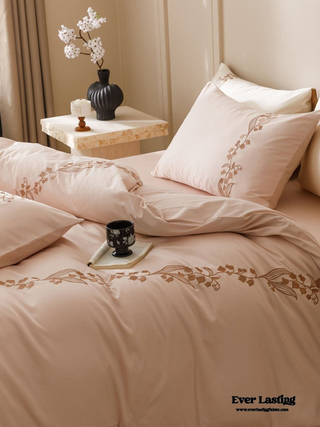 Lily of the Valley Embroidered Silky Bedding Set / Pink