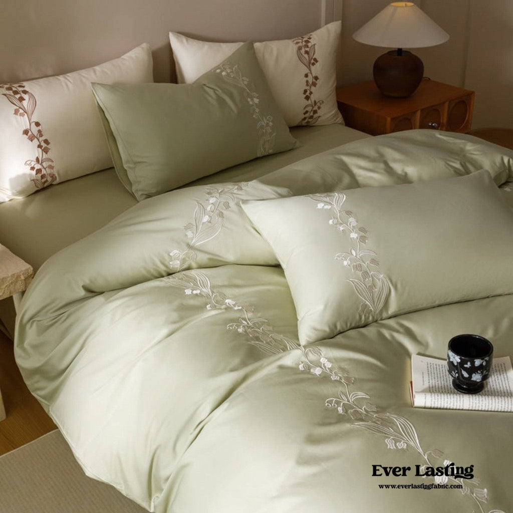 Lily of the Valley Embroidered Silky Bedding Set / Purple
