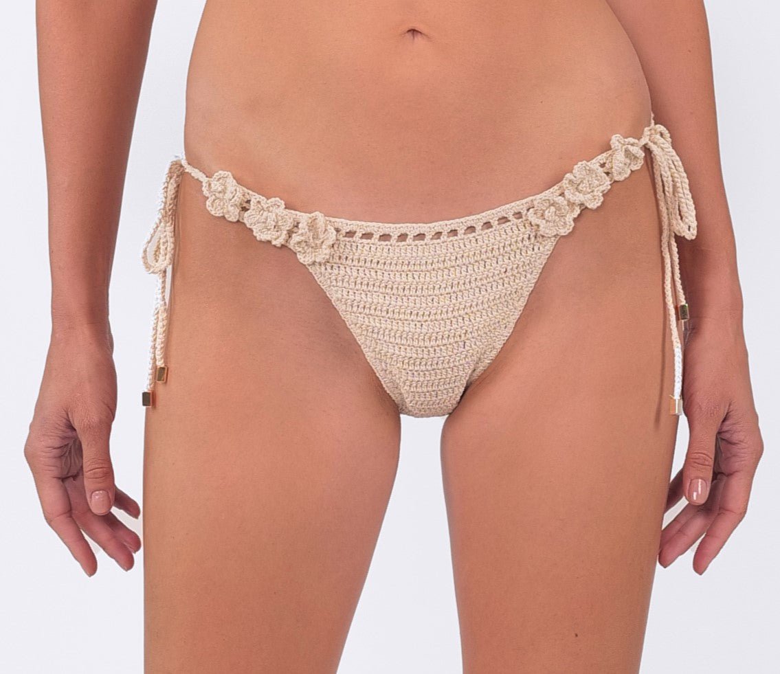 Love & Roses Bottom