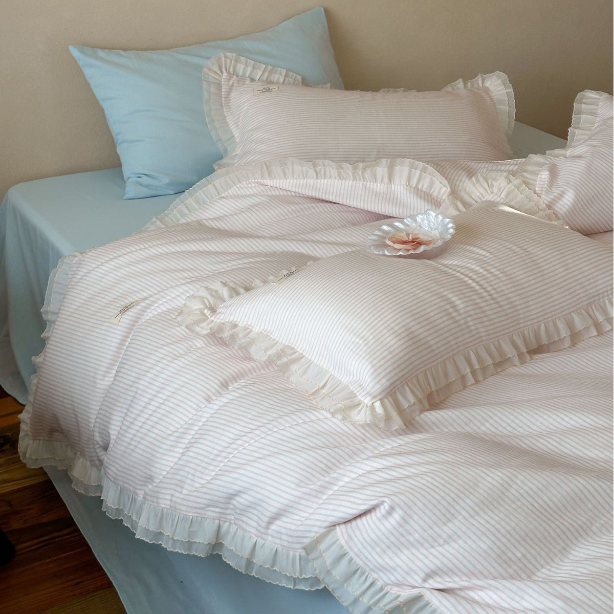 Mabel Lace Double Gauze Striped Bedding Set / Blue
