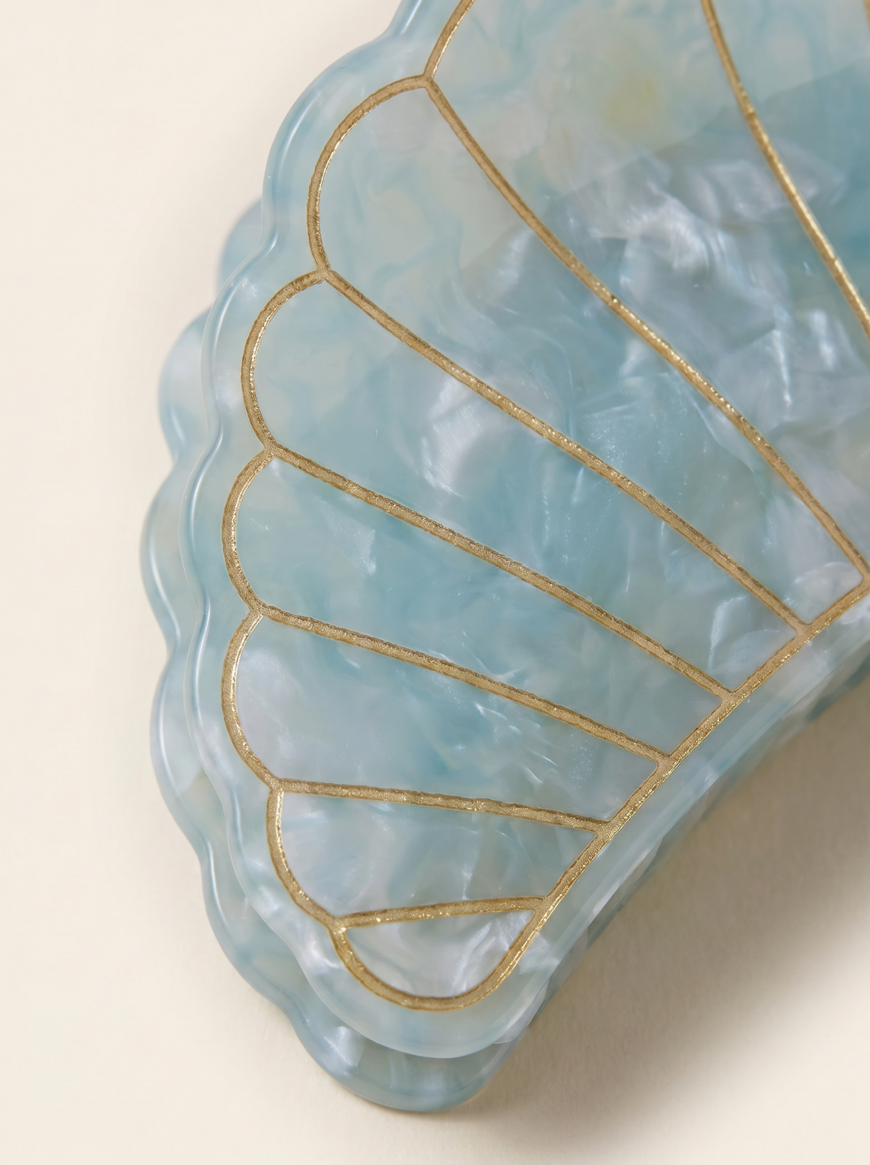 Shell Hair Clip