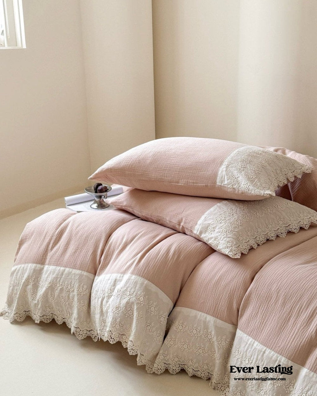 Margaux Lace Double Gauze Bedding Set / Beige Brown