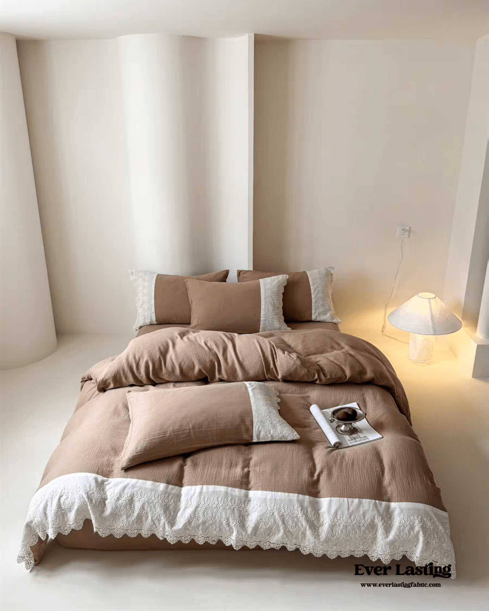 Margaux Lace Double Gauze Bedding Set / Beige Brown
