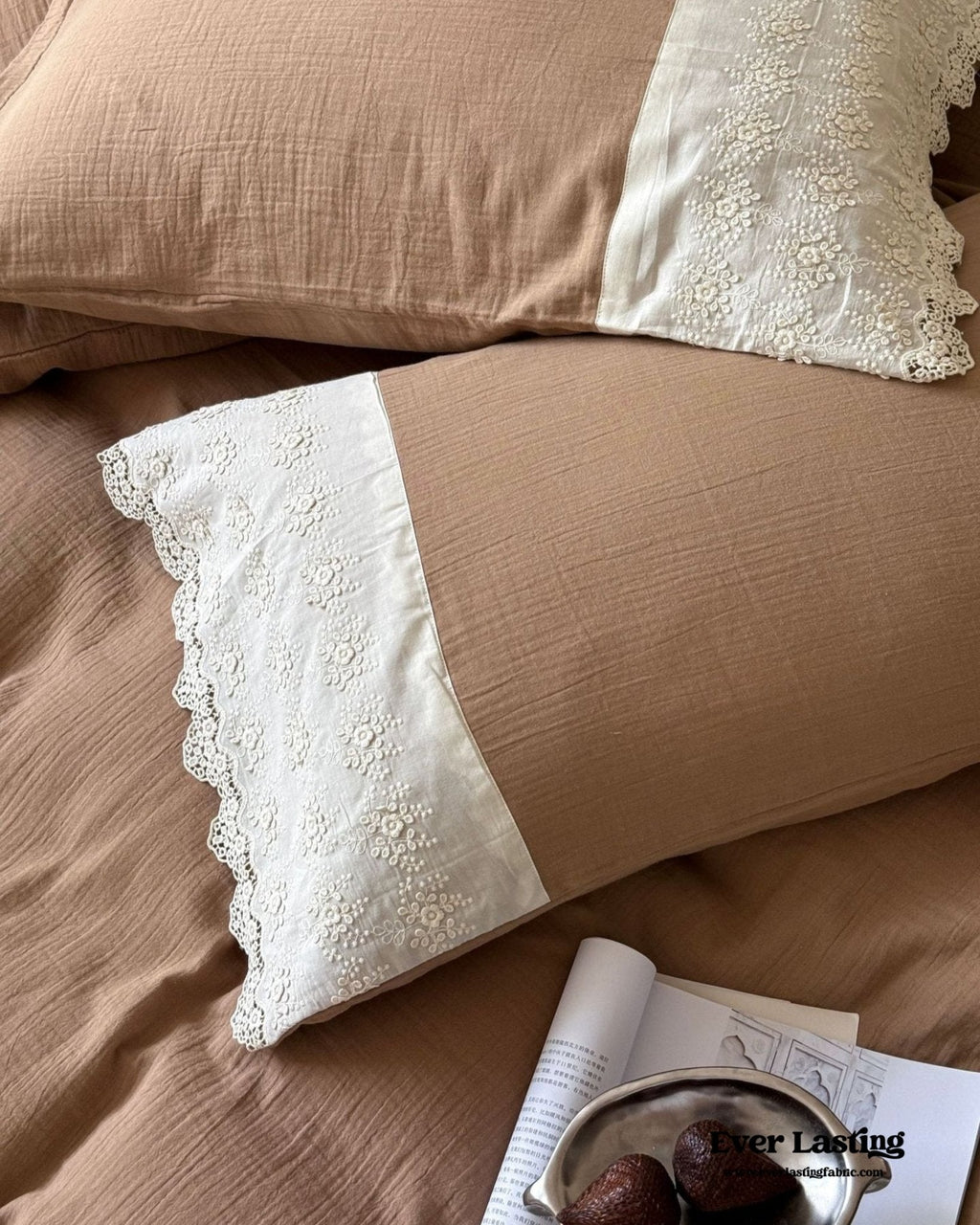 Margaux Lace Double Gauze Bedding Set / Chocolate Brown