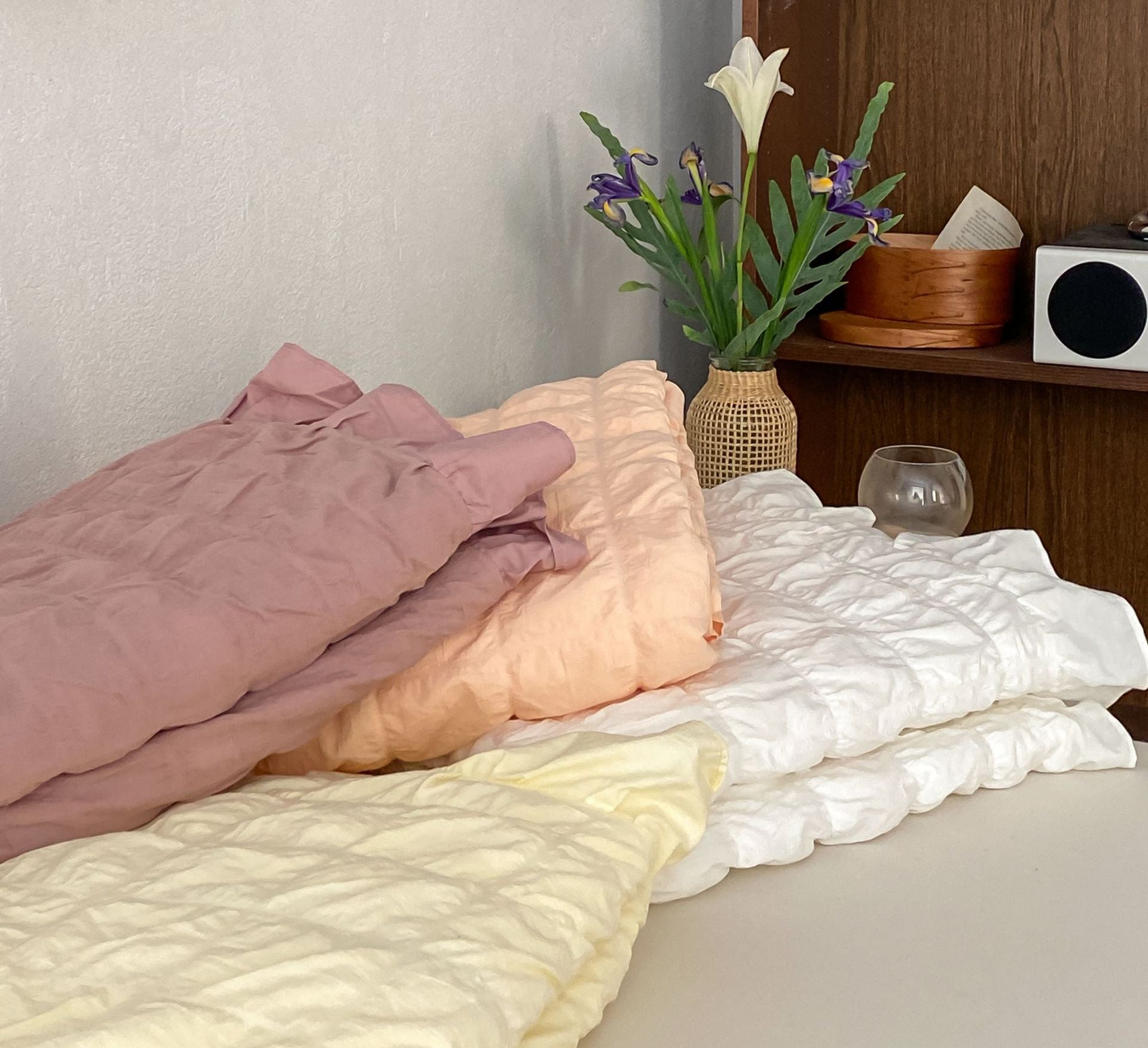 Marshmallow Puff Ruffle Bedding Set / Yellow