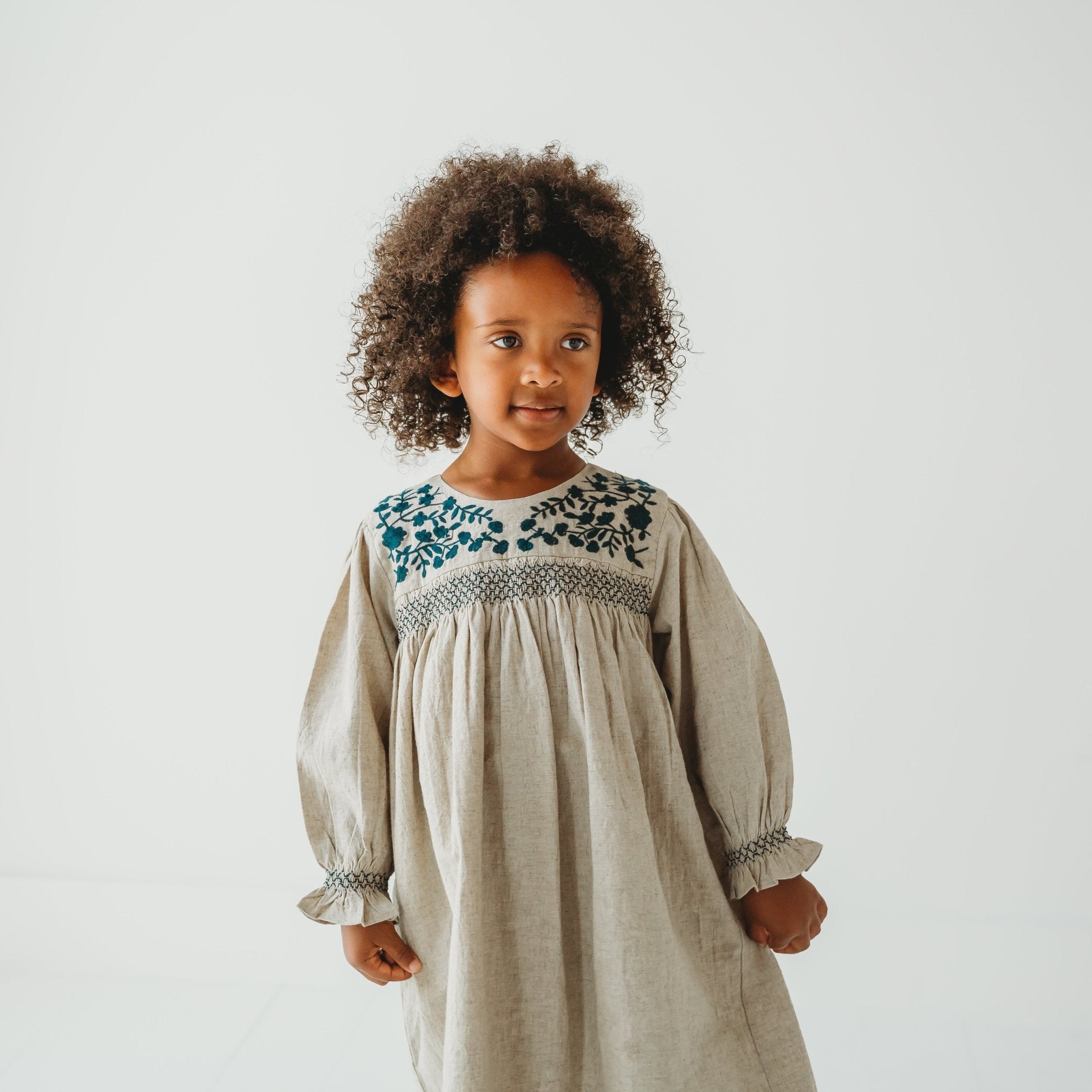 Meadow Breeze Linen Embroidered Oasis Dress - 2Y Meadow Breeze Linen Embroidered Oasis Dress - 2Y