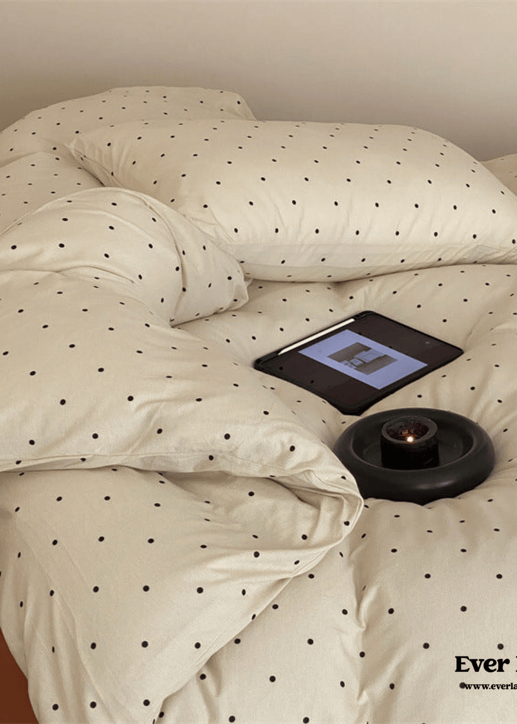 Mini Polka Dot Jersey Knit Bedding Set / Black + Pink