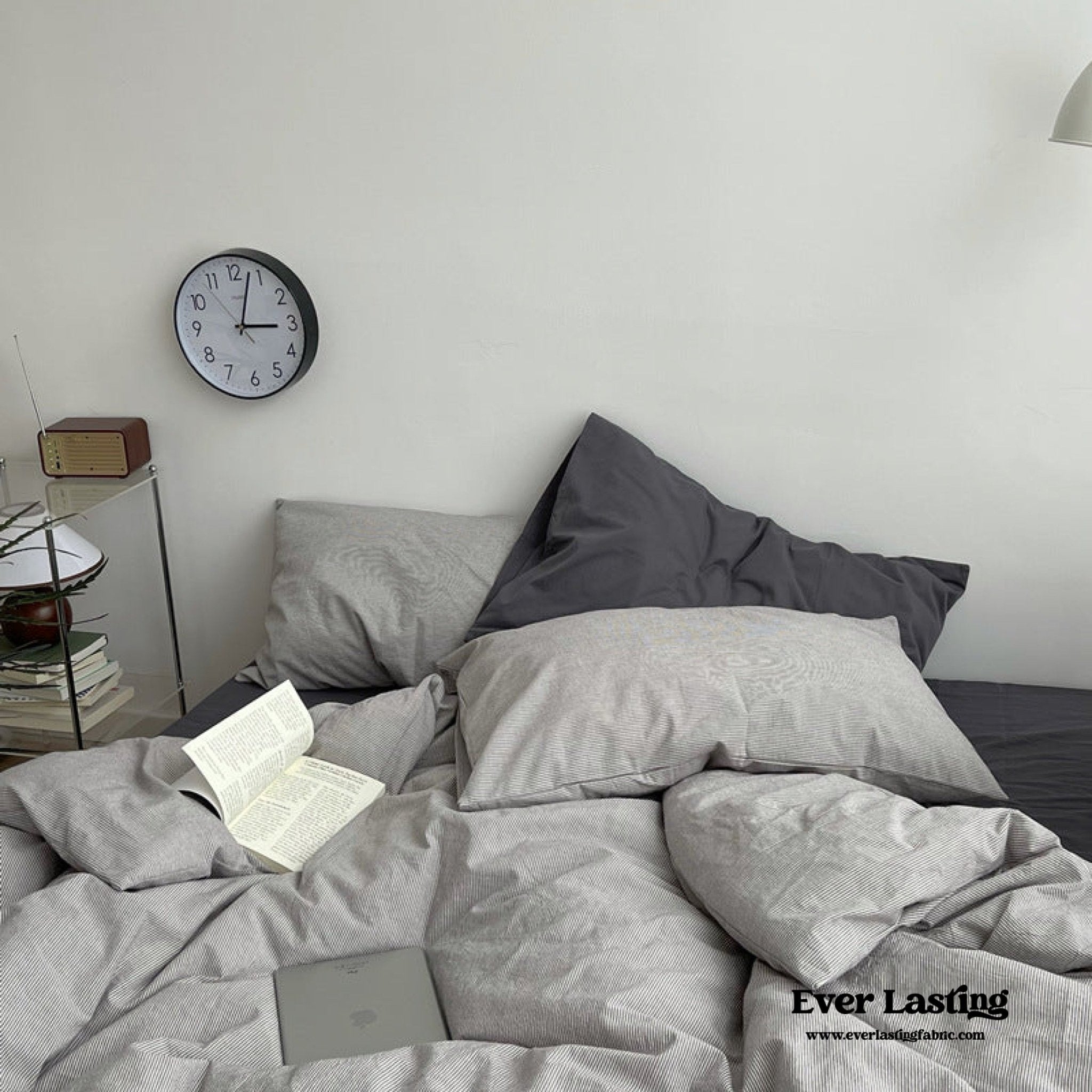 Minimal Mixed Gingham Bedding Set / Gray