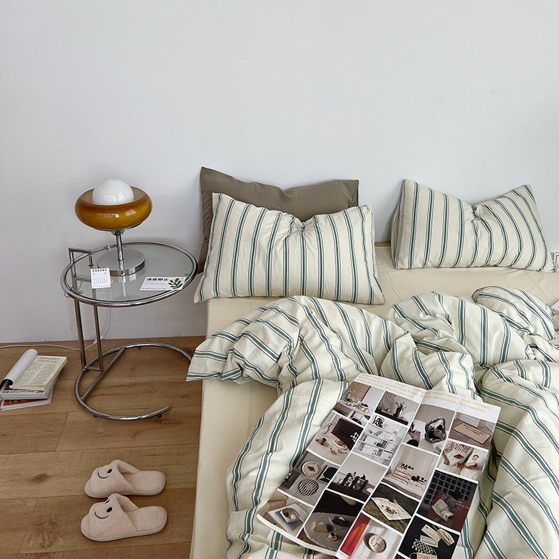 Minimal Stripe Bedding Set / Pink