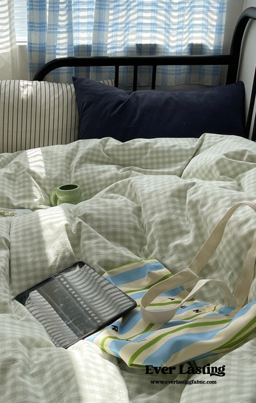 Mixed Gingham Striped Bedding Set / Black