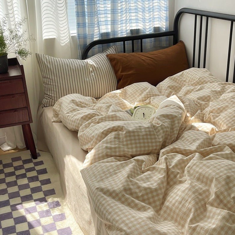 Mixed Gingham Striped Bedding Set / Pink