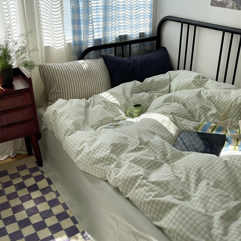 Mixed Gingham Striped Bedding Set / Purple Pink