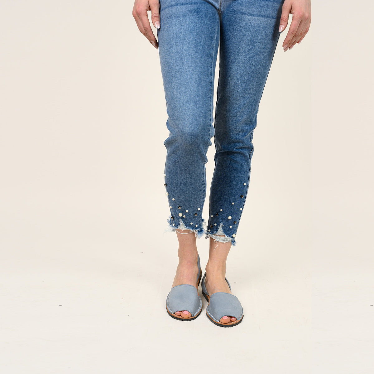 Pearl Beaded Distressed Hem Capris
