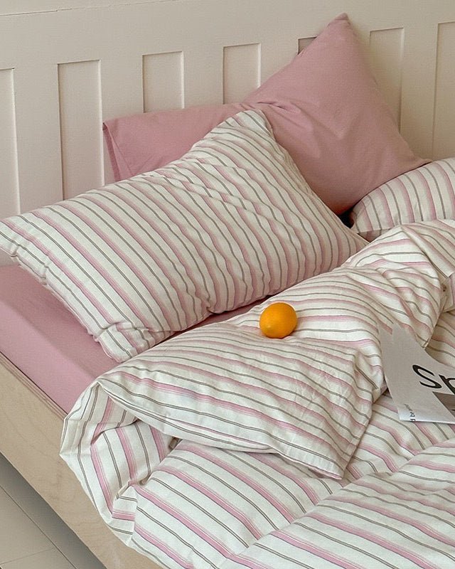 Parker Minimalist Striped Bedding Set / Blue & Brown