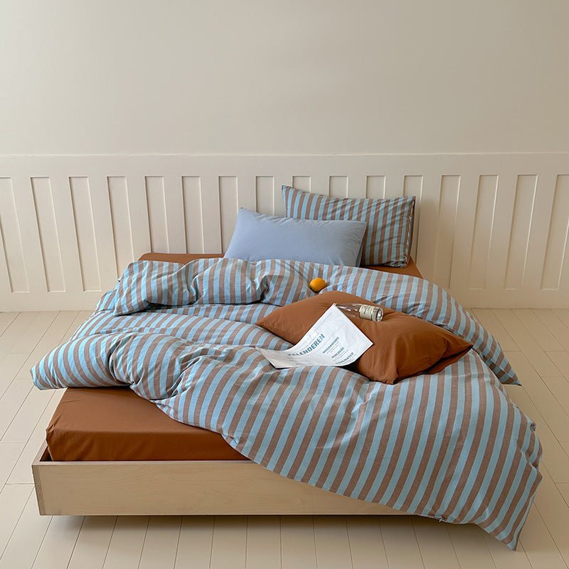 Parker Minimalist Striped Bedding Set / Khaki & Gray