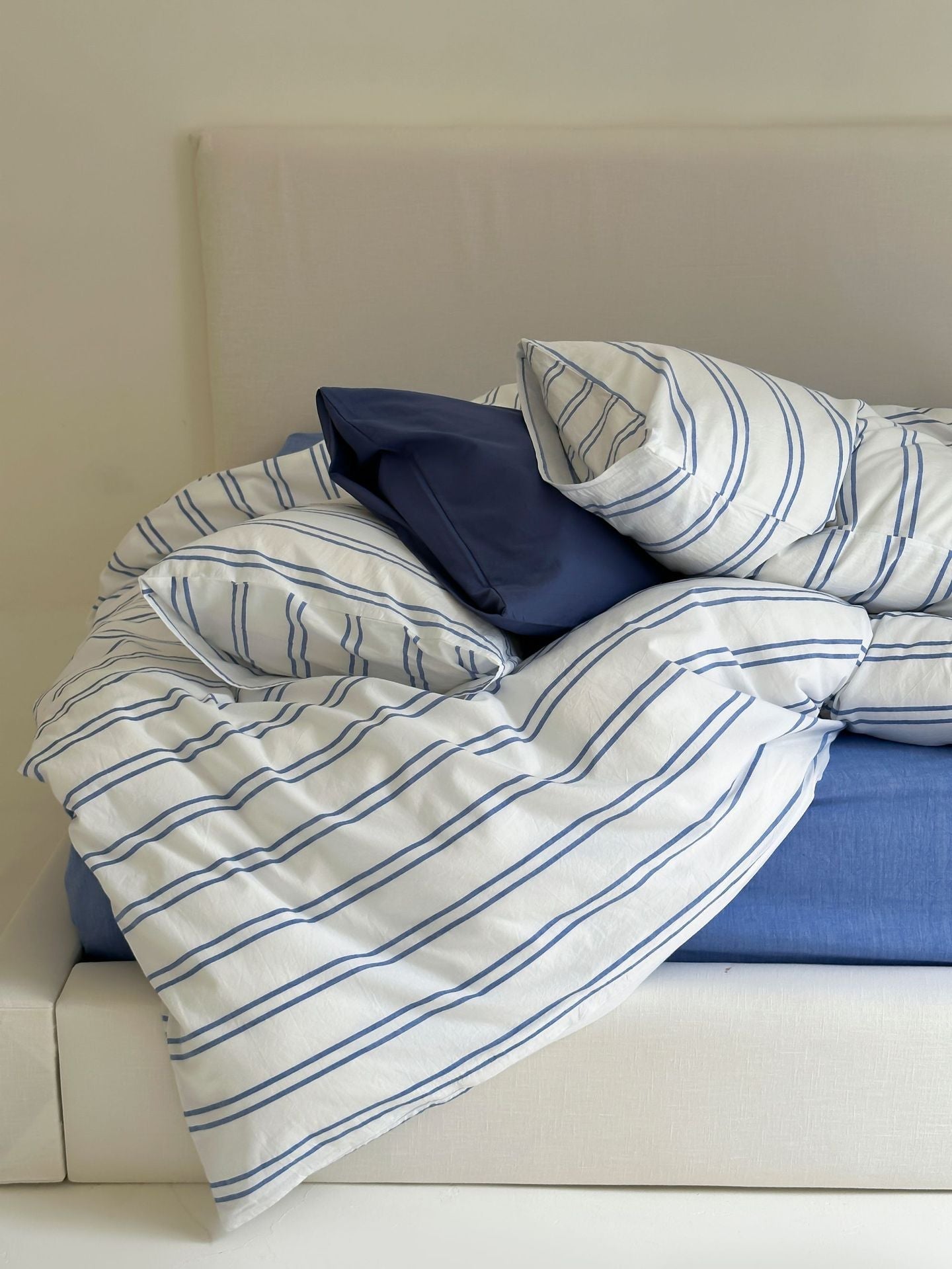 Refreshing Stripe Bedding Set / Blue Single