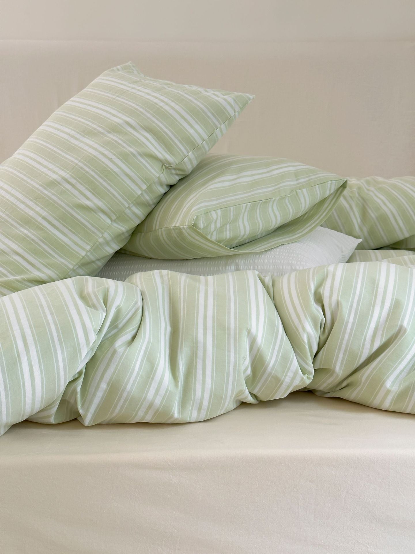 Refreshing Stripe Pillowcases / Forest Green