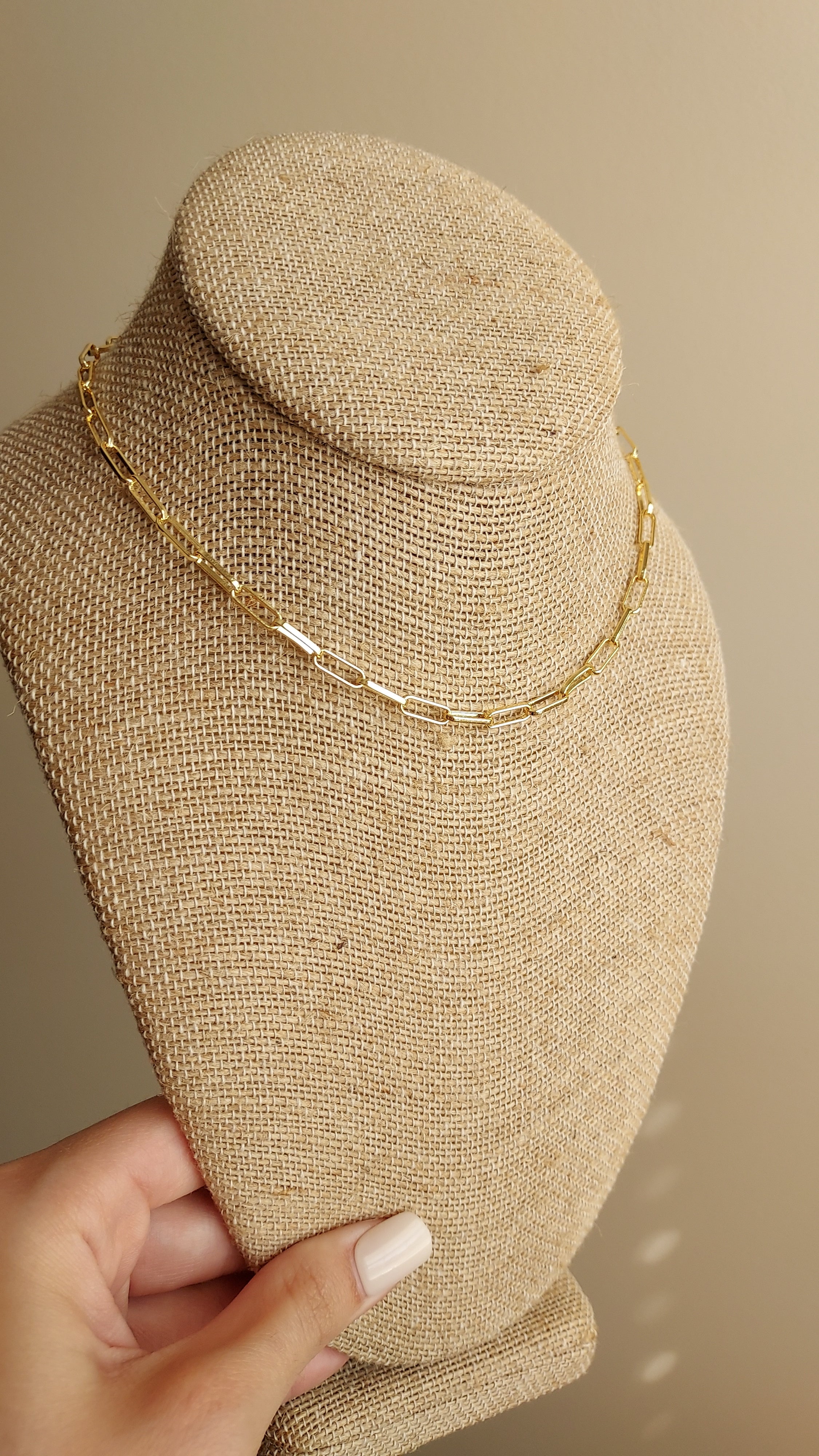 Dainty Gold Paperclip Necklace