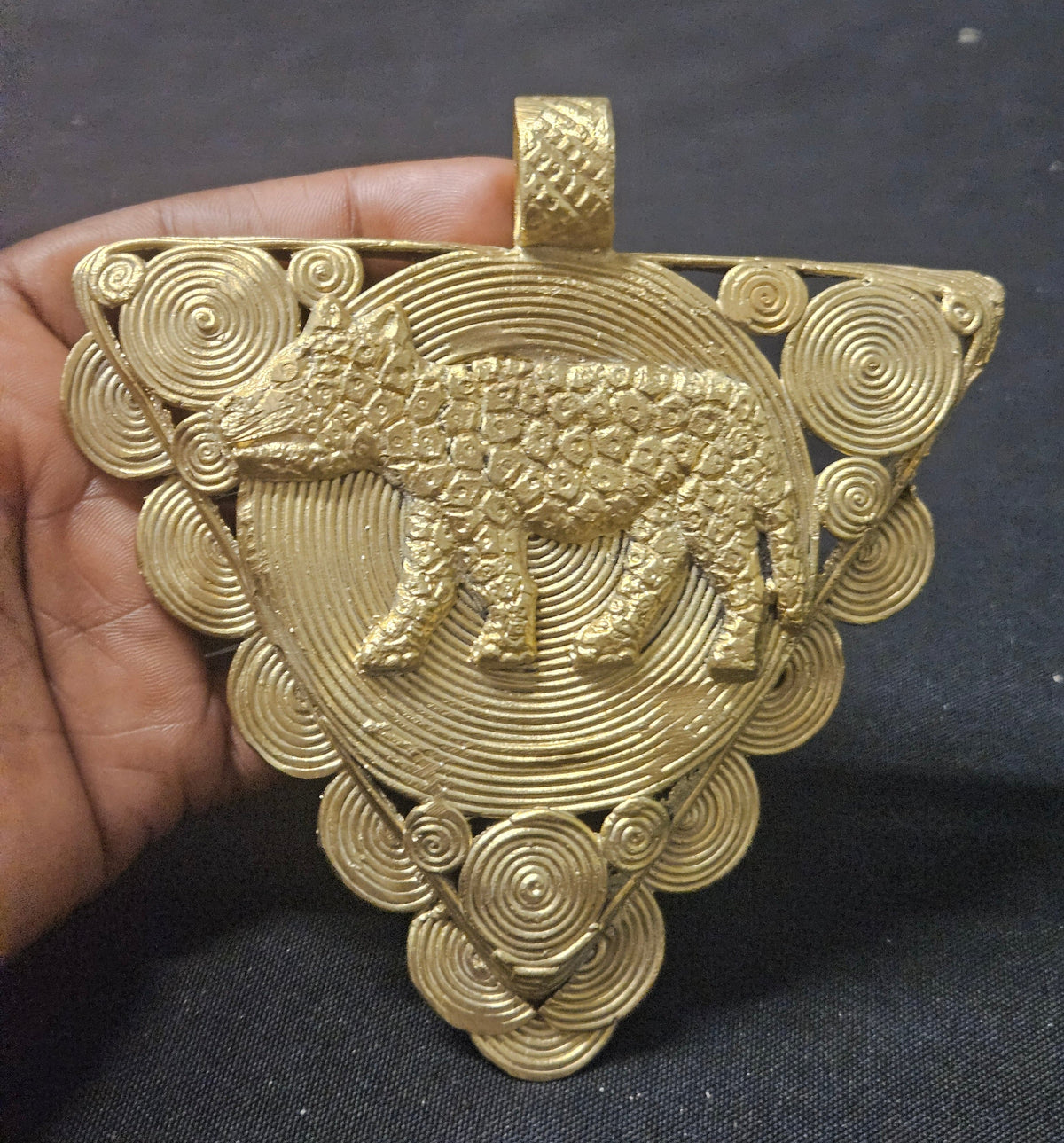 African Brass Leopard Pendant with Adinkrahene Symbol – Ghana