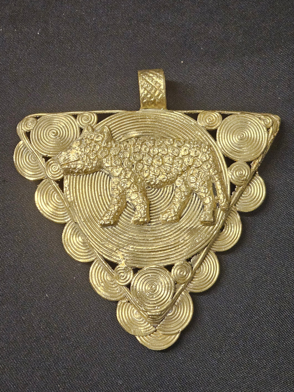 African Brass Leopard Pendant with Adinkrahene Symbol – Ghana