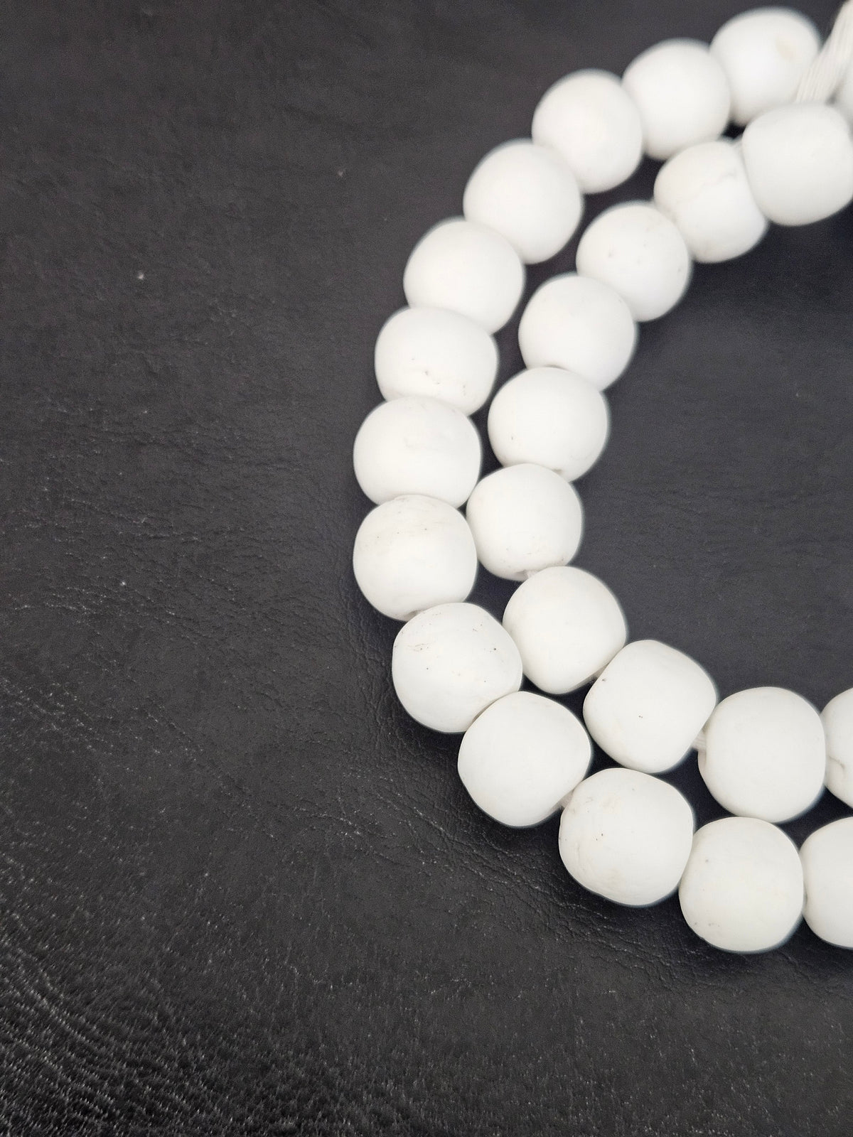 White Krobo Powdered Glass Round Beads | 13–14mm | Ghana | Approx. 40–41 Beads