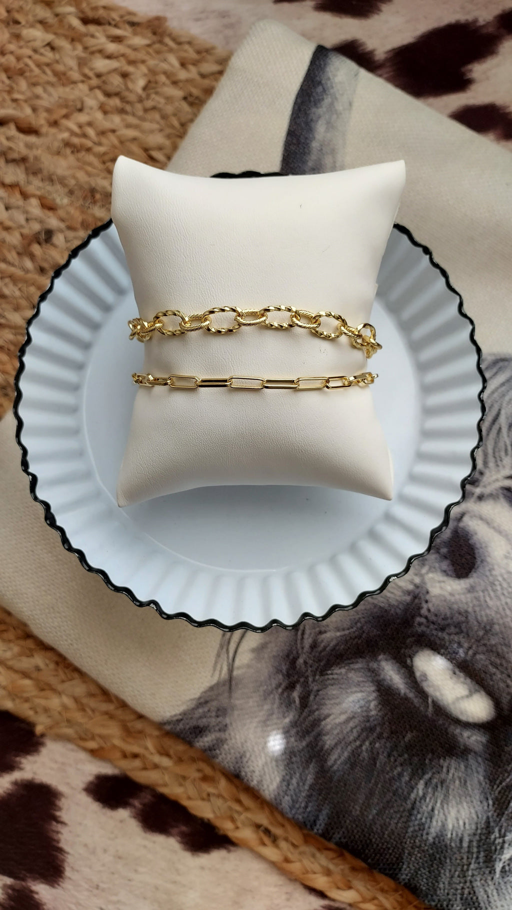 Dainty Gold Paperclip Bracelet
